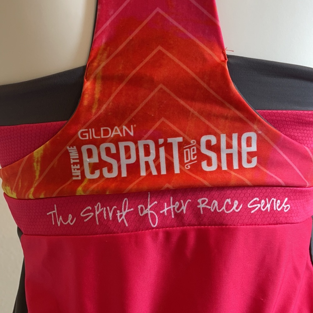 DNA MOXIE Lifetime Espirit De She Cycling Tank - Picture 3 of 9
